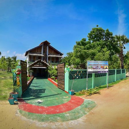 Neem Garden Guest House Batticaloa Exterior photo