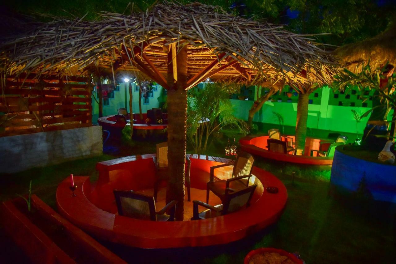 Neem Garden Guest House Batticaloa Exterior photo